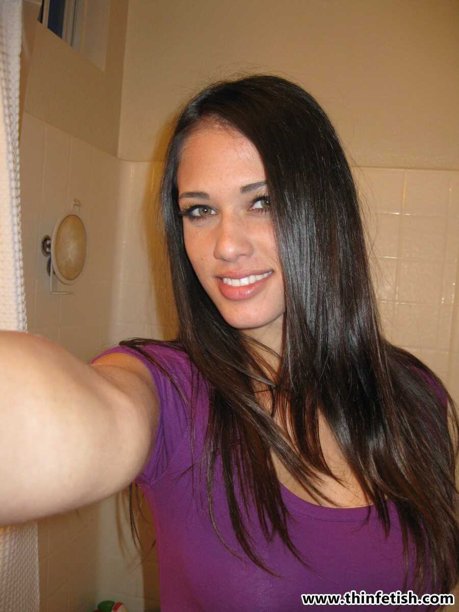 Skinny Girl Tiffany Thompson's Secret Bathroom Mirror Nude Selfies Revealed - Tiffany Thompson