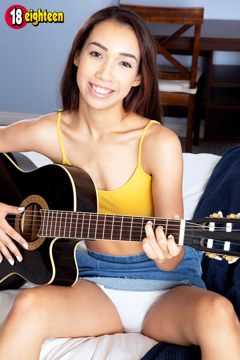 Slim Jackie Rogen Finger Fucks Her Guitar Before Stripping Naked and Getting Nailed - Jackie Rogen
