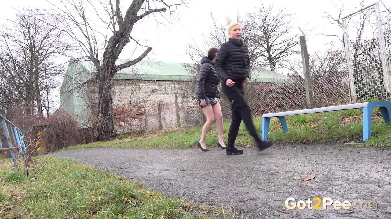Mature Moms Take a Leak on Nature's Trail Antonia Sainz and Vanessa Hell - Antonia Sainz, Vanessa Hell