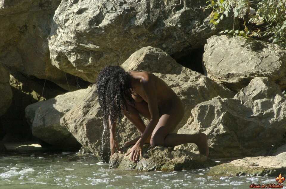 Black River Maeva Naked and Horny in the Stream - Maeva