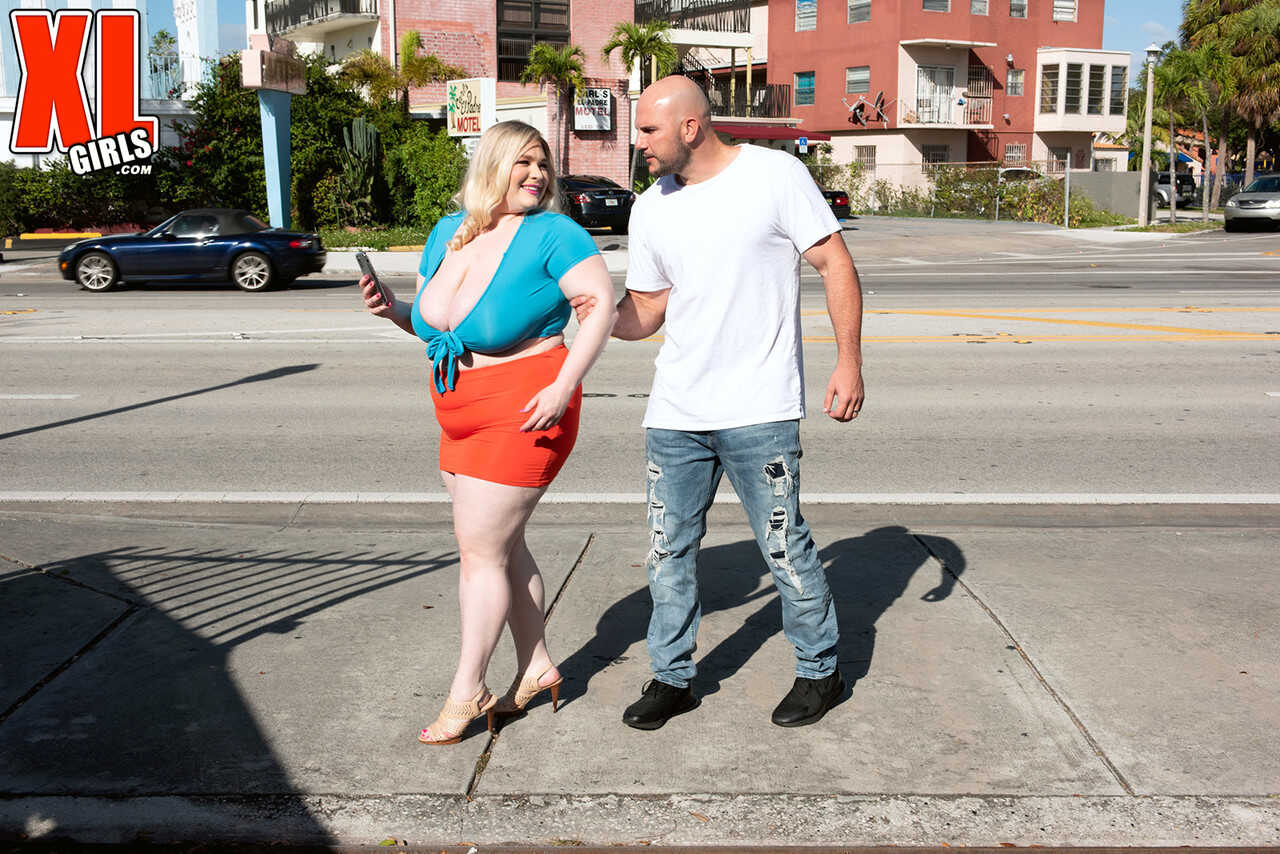 Fat teen Stella Daniels smothers a man with her juicy big tits after a pickup in a miniskirt! - Stella Daniels