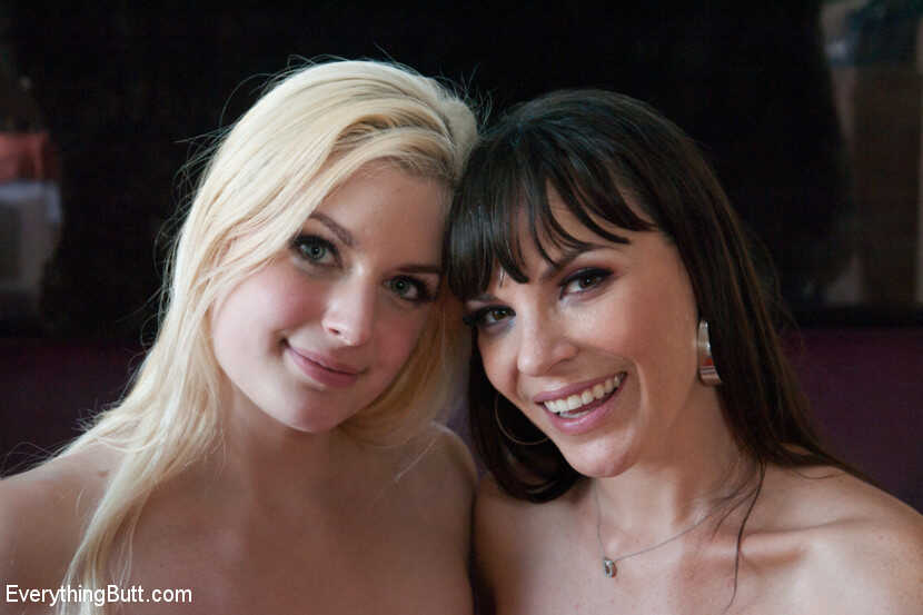 Juicy Butts and Lusty Lesbians Dana Dearmond and Danielle Delaunay's Sensual Anal Adventures - Dana Dearmond, Daniell...