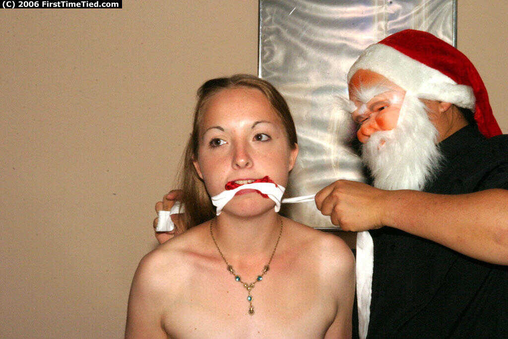 Crying for Christmas: Amateur Submissive Gets Tied Up and Teased by Kinky Saint Nick - 