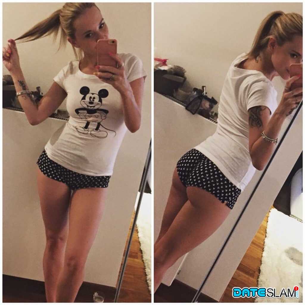 Self-Obsessed Angel Piaf's Firm Ass is a Work of Art in this Homemade Mirror Selfie - Angel Piaff