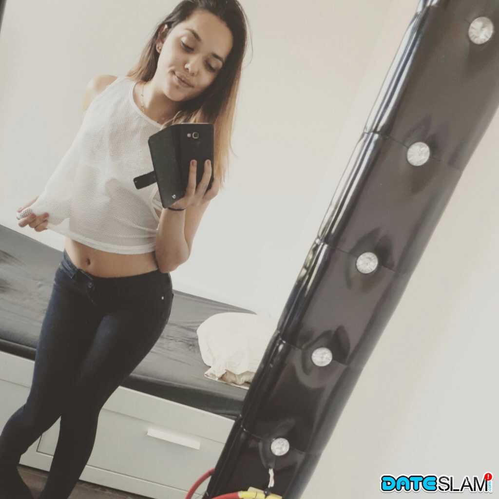 Sweet Esperanza's Hard Nipples Teen Selfie - Esperanza