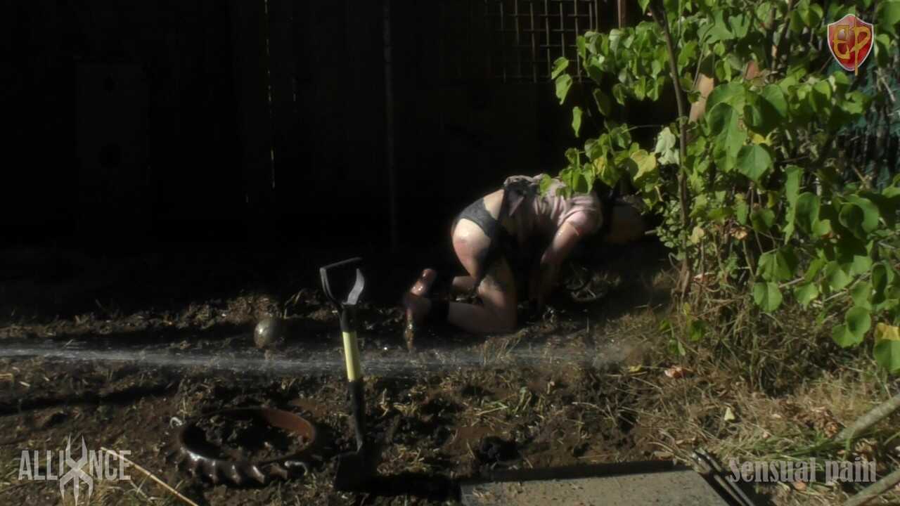 Blistering Abigail's Sensual Outdoor BDSM Play - Abigail Annalee
