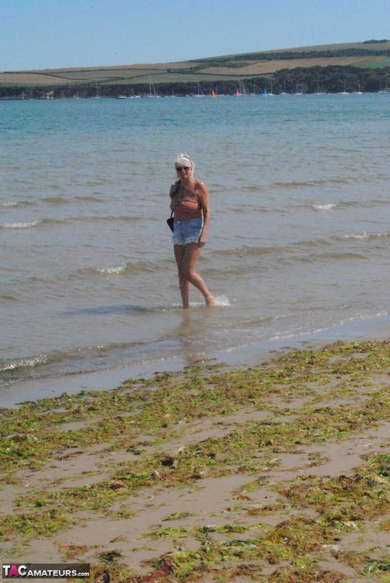 Old Dimonty blows a kiss after skinny dipping in the nude at Granny Beach - Dimonty