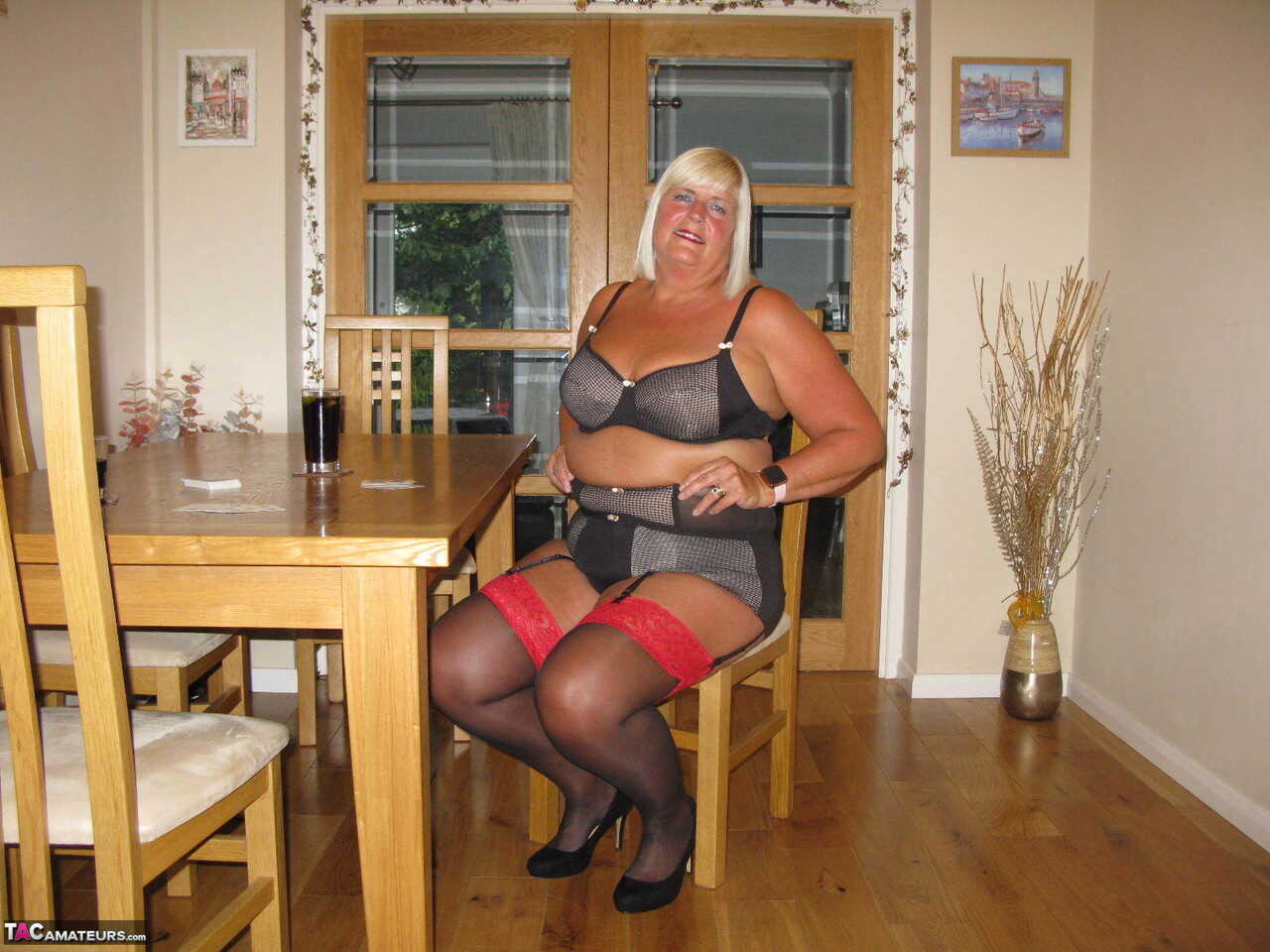 Chrissy Uk's Stripper Poker Night: Losing Her Clothes for Fun and Profit - Chrissy Uk