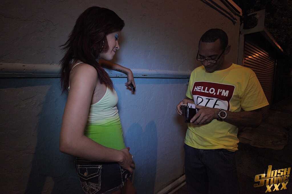 Paola's Wet Back Alley Blowjob Session Ends with a Big Cock in her Tight Latina Pussy - Paola