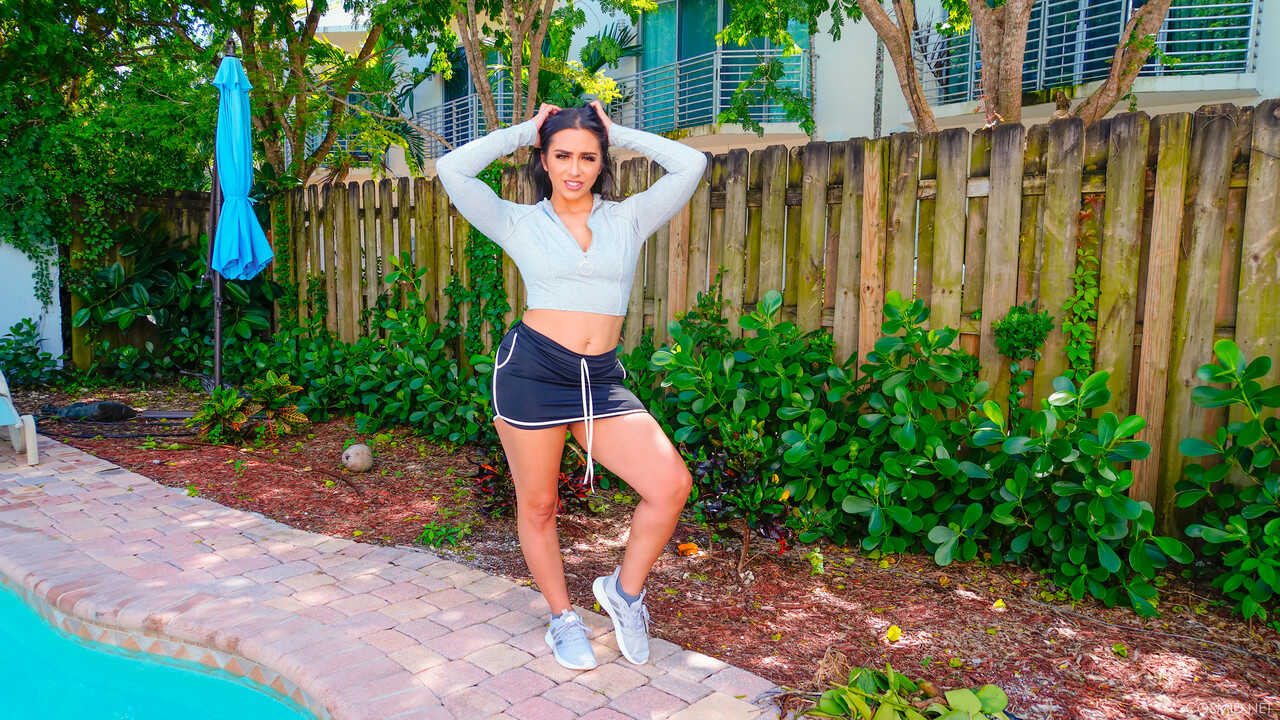 Lily Hall's Juicy Booty Bounces in the Backyard: A Tight Ass Amateur Model - Lily Hall