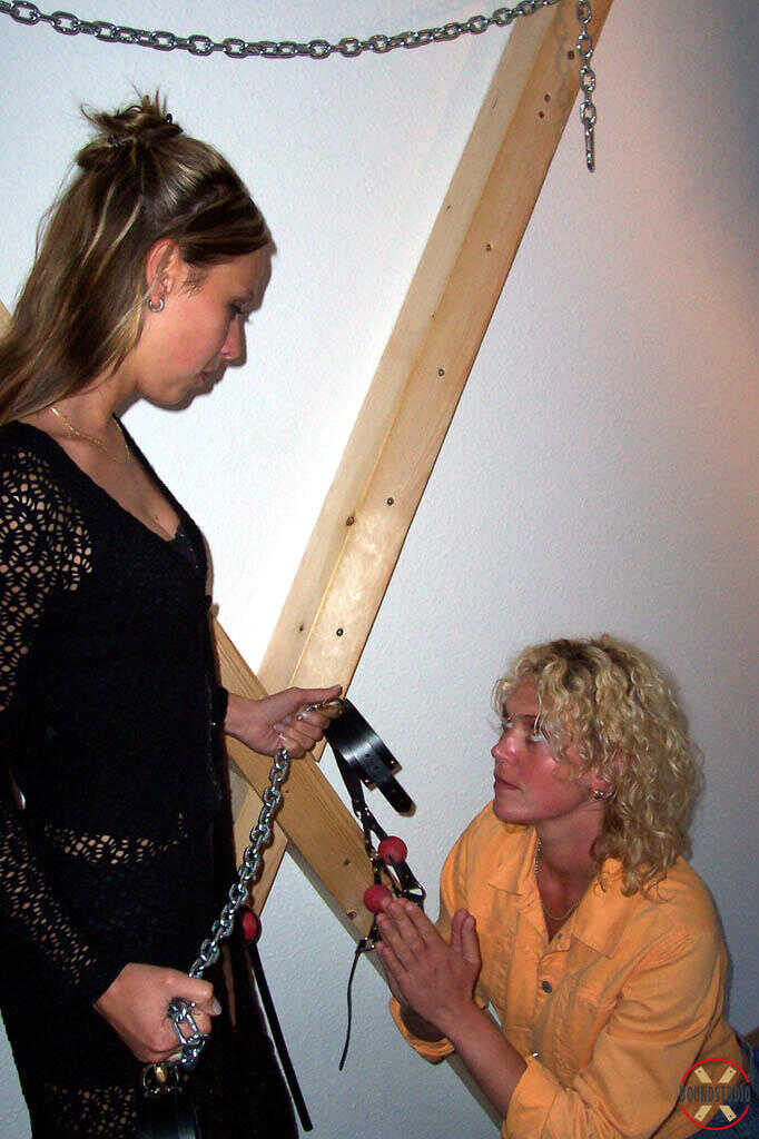 Tied and Teased: Blonde Lea's Lesbian Dominatrix Unveils Her Sensual Secret - Blonde Lea
