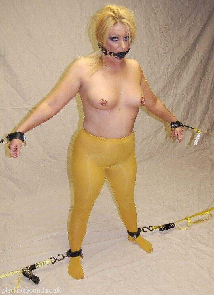 Adrienna's MILF BDSM Adventure: Removing Her Ball Gag to Give Head in Yellow Pantyhose