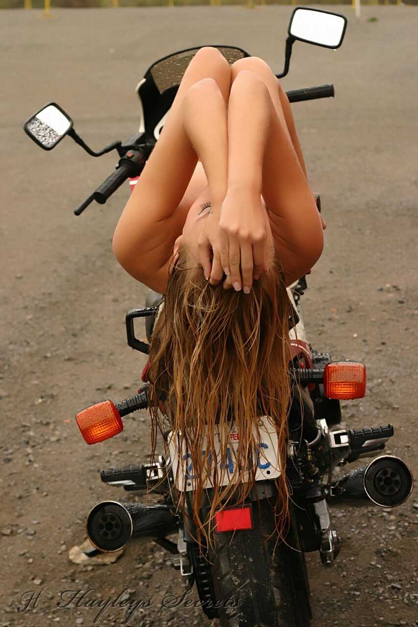 British Amateur Hayley Marie Coppin Unzips Latex Suit On Motorcycle Outdoor Passion - Hayley Marie Coppin