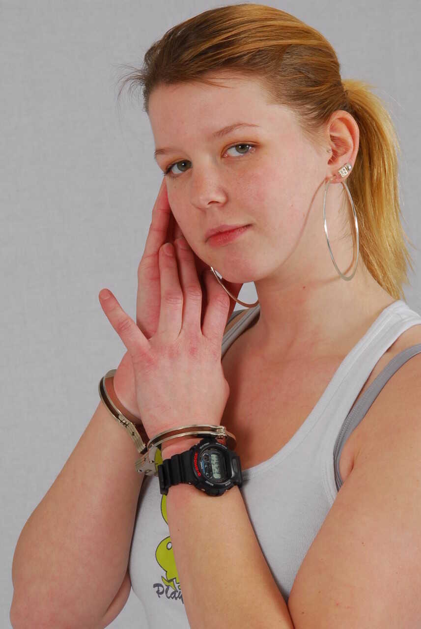 Naturally Redheaded Kylie's Black G-Shock Watch Turns Her On in a Non-Nude Amateur Solo Scene - Kylie