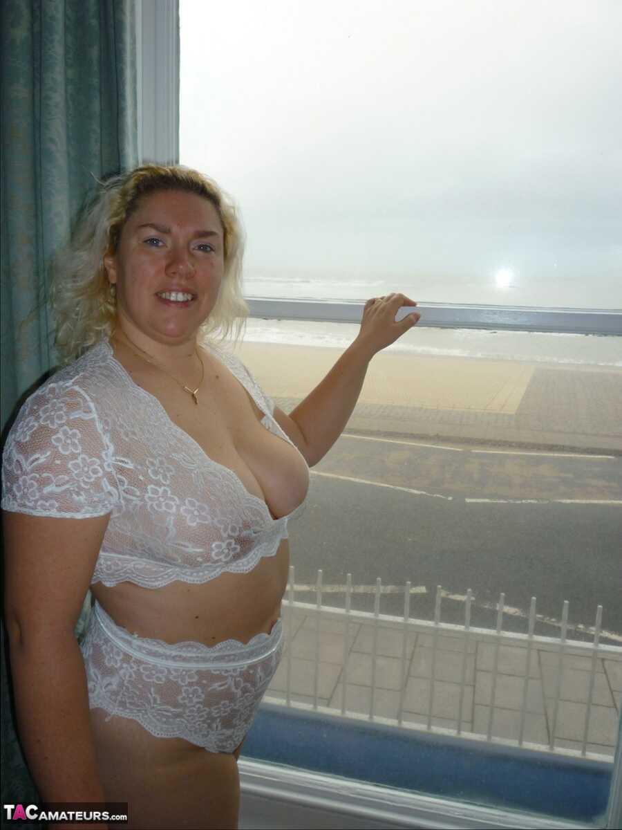 Blonde Barby's Big Titty Bath Time Over 60, Chubby Blonde Mature, Mature Shower, Fat Mature Panties. - Barby