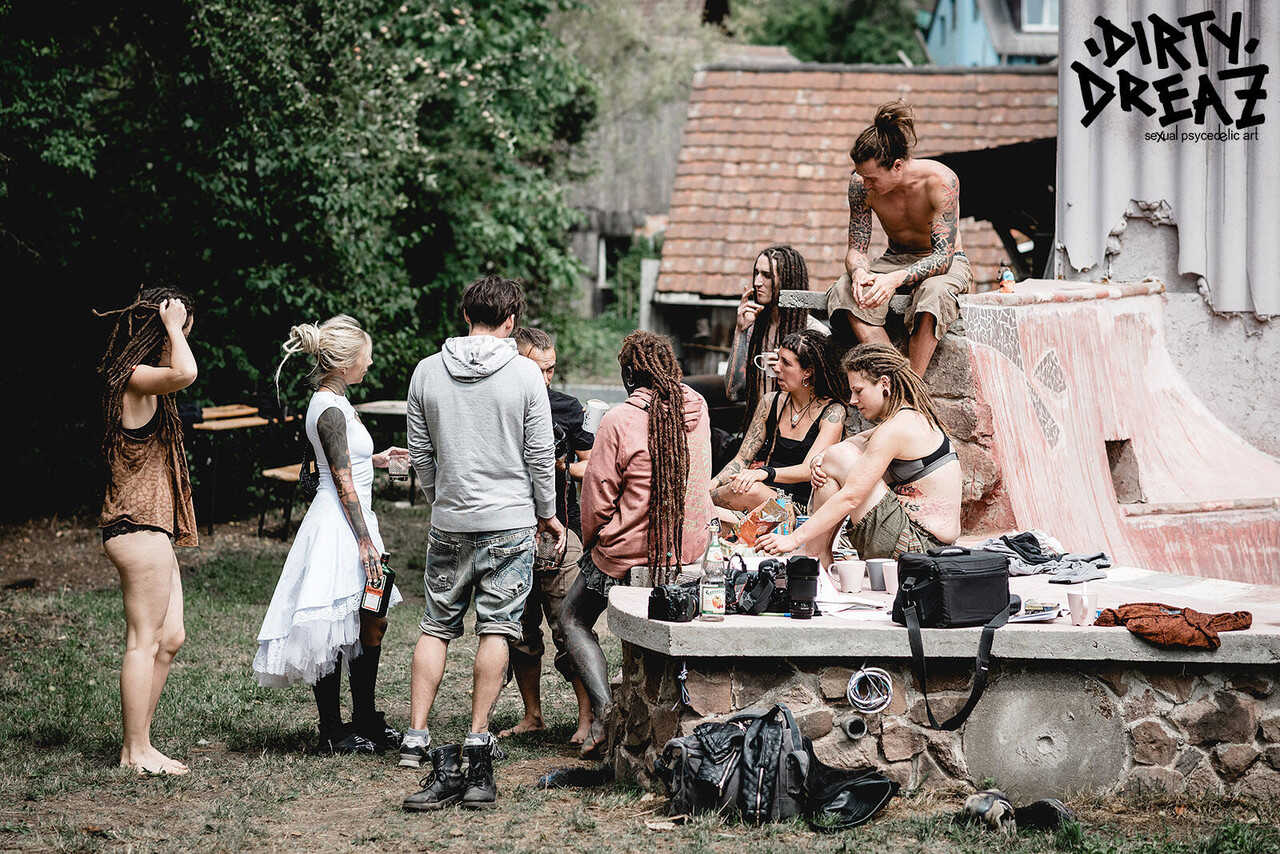 Rural Revelry: Alternative Boys and Girls Get Freaky at the Farmhouse with Jiajialaz, Lidakikaz, and Martinoz - Jiajialaz,...