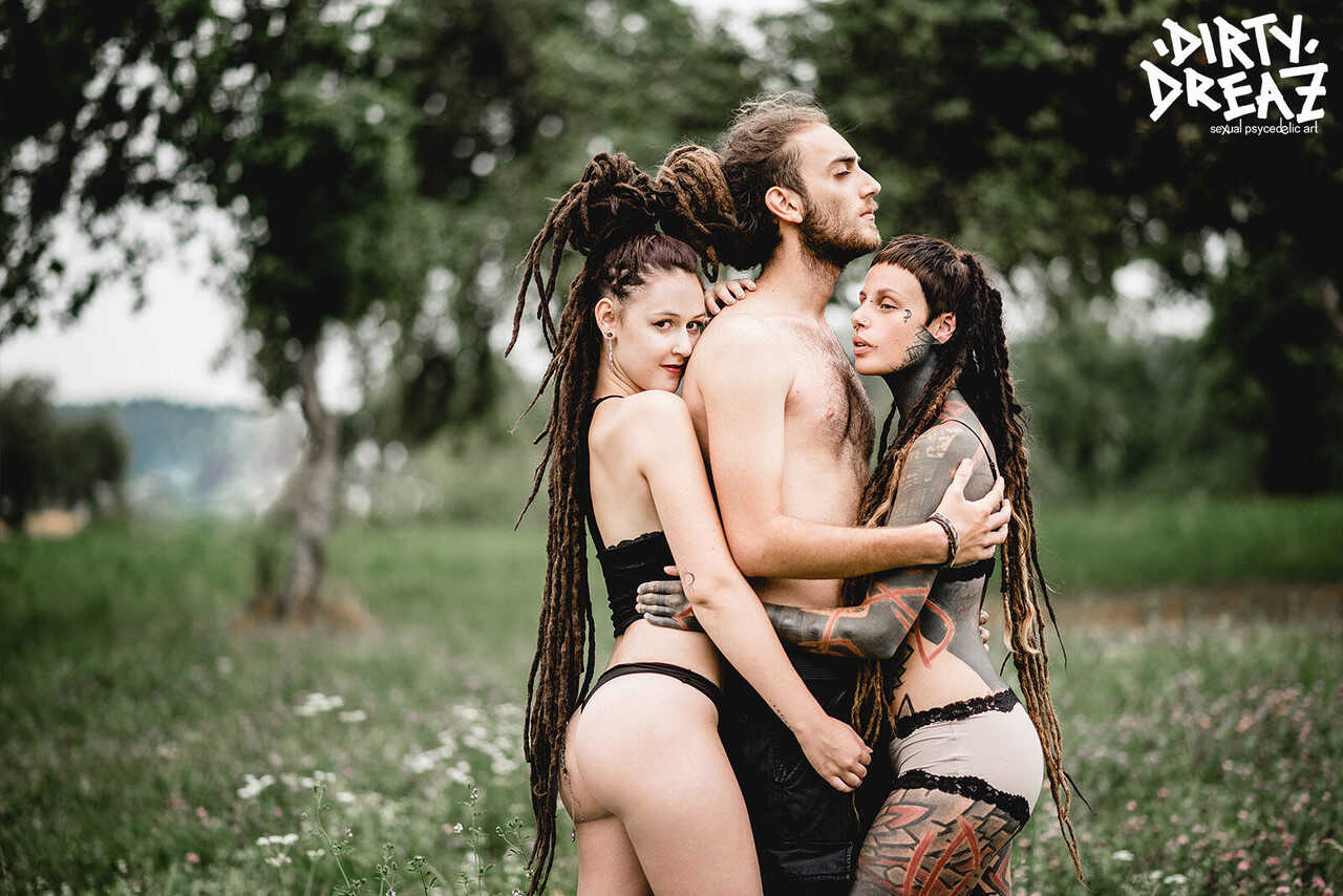 Rural Revelry: Alternative Boys and Girls Get Freaky at the Farmhouse with Jiajialaz, Lidakikaz, and Martinoz - Jiajialaz,...