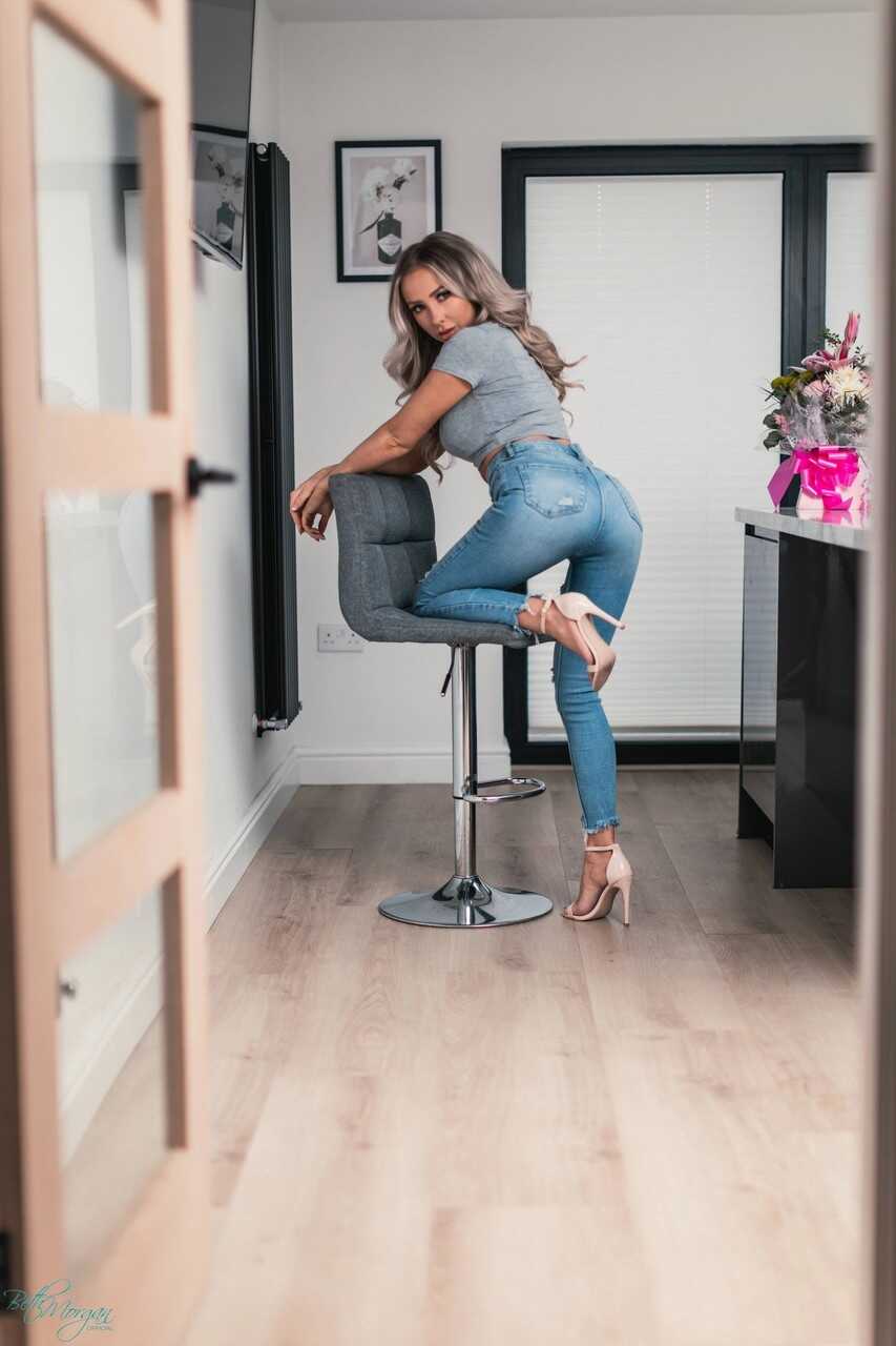 Stripping to a Thong and Heels with a Perfect Ass (featuring Beth Morgan) - Beth Morgan
