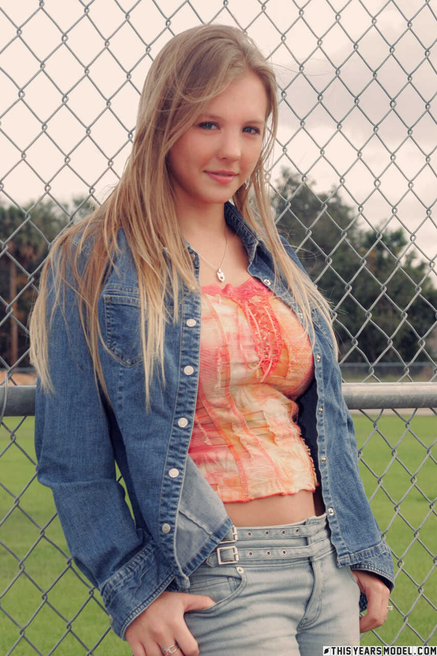 Dawson Miller's Cute and Perfect Blonde Bombshells Unleashed at the Ball Diamond - Dawson Miller