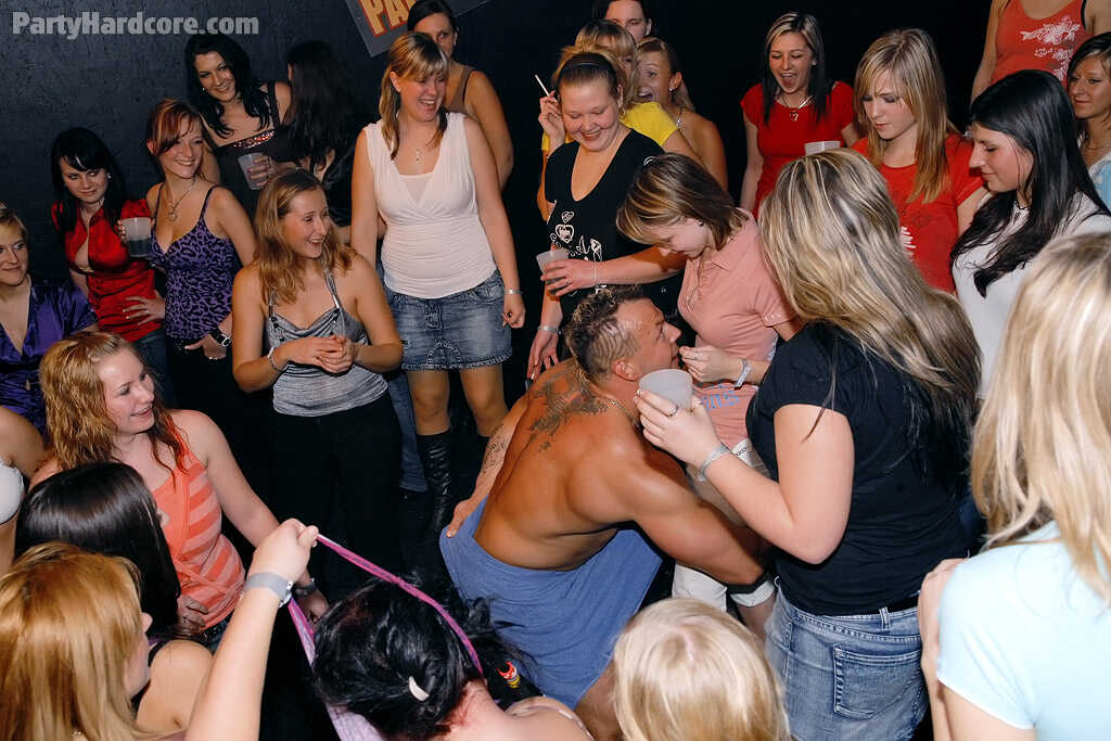 Sexy Ladies Gone Wild Fucking Stripper Dicks in the Clubhouse - 