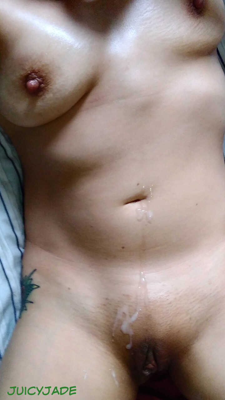 Busty Asian Chick Jasmine Jade Licks Her Jizz Off Her Flat Abs and Snatch - Jasmine Jade