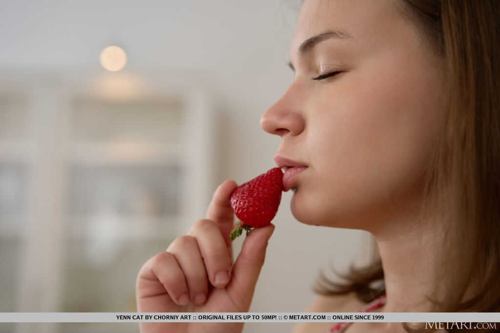 Strawberries for Breakfast Young Girl Yenn Cat's Freshly Bare Ass