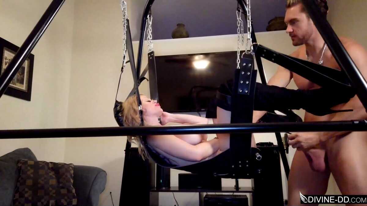 Blonde MILF Casca Akashova gets fisted by her man friend while riding the sex swing - Casca Akashova