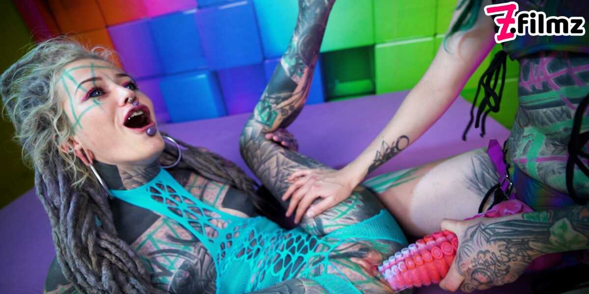 Tatted-up Lesbian Lovers Anuskatzz and Illuz Get Nasty with Anal Fisting and Pussy Tattoos - Anuskatzz, Illuz