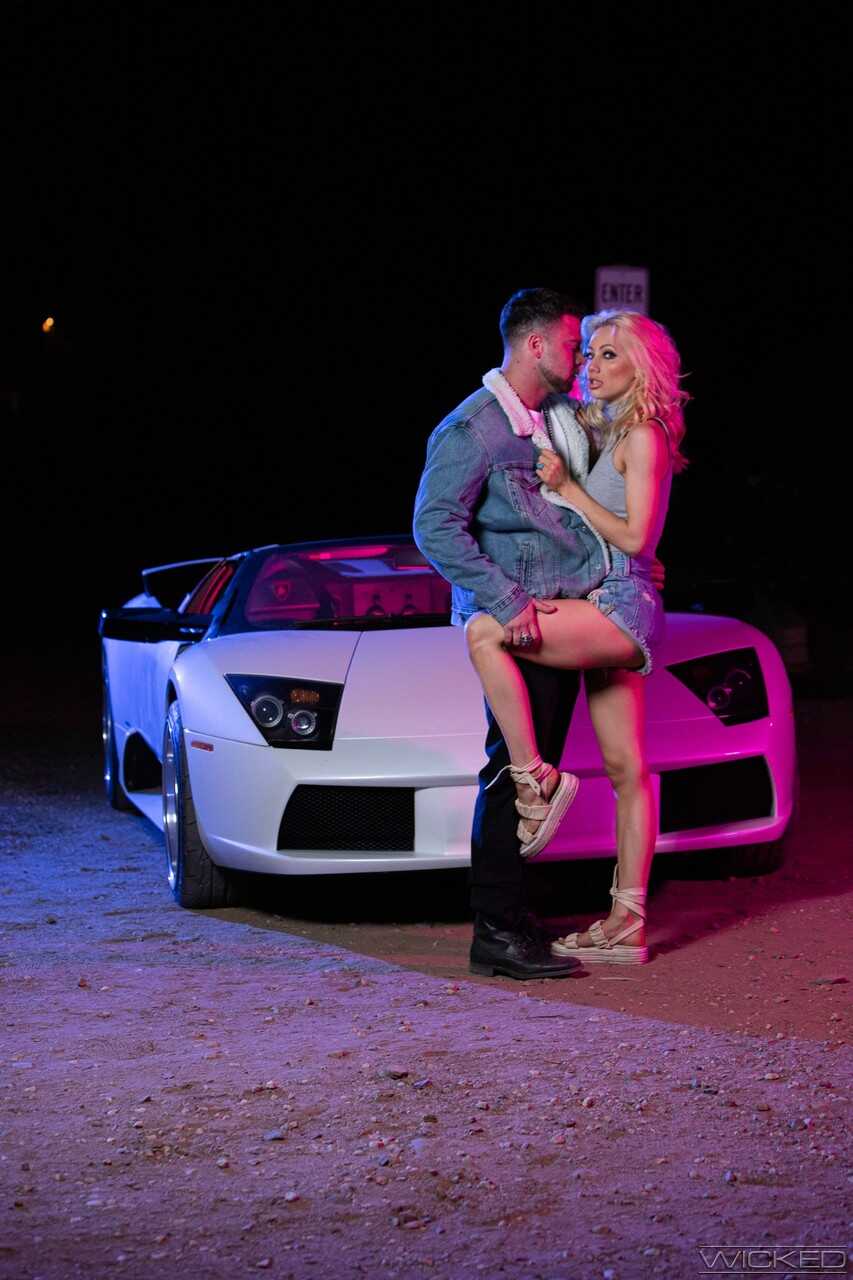 Night Drive Nympho! Blonde Ivy Wolfe Gets Double Penetrated by Her Man Friend and the Night Sky - Ivy Wolfe, Seth Gamble