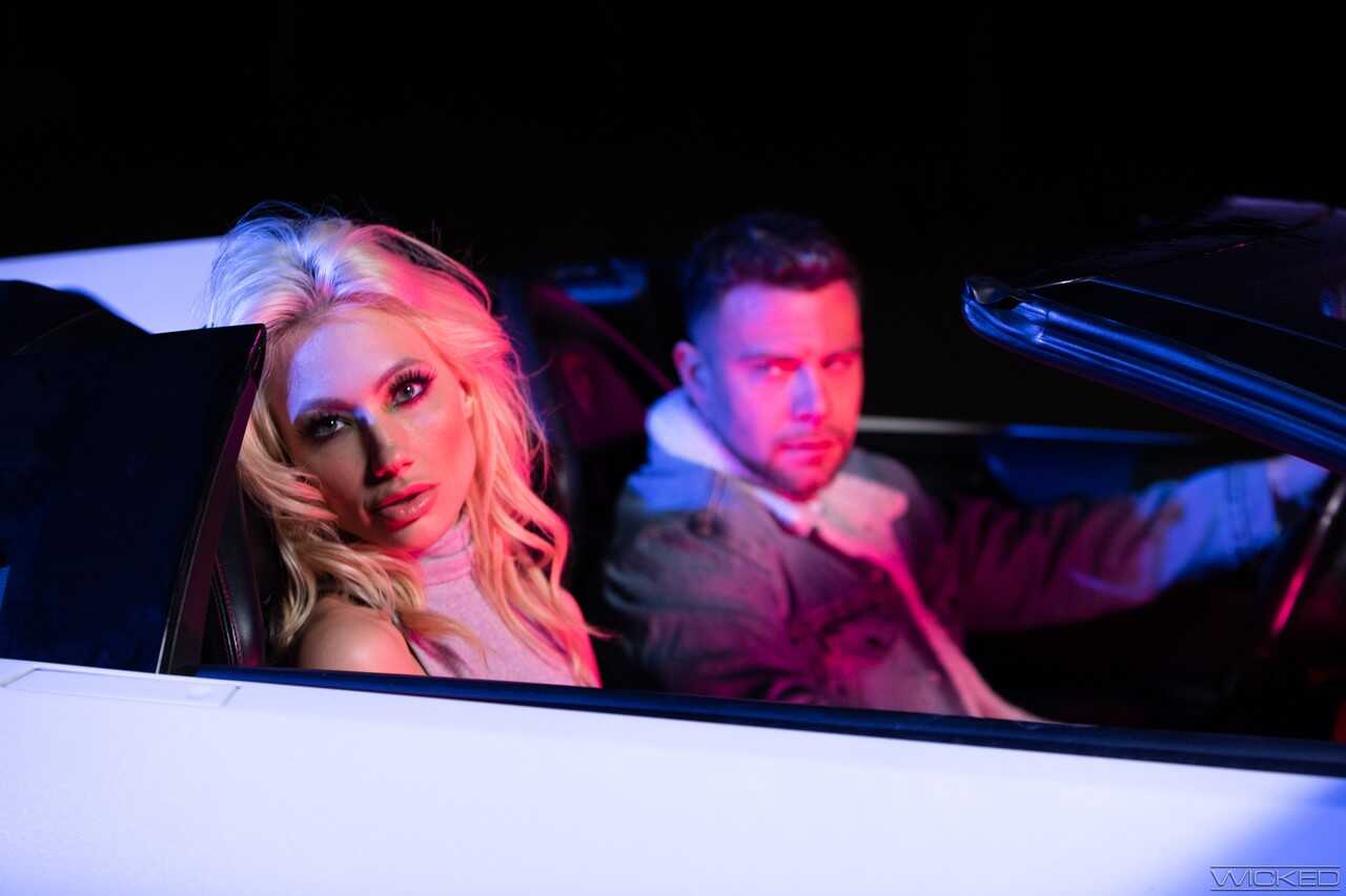 Night Drive Nympho! Blonde Ivy Wolfe Gets Double Penetrated by Her Man Friend and the Night Sky - Ivy Wolfe, Seth Gamble