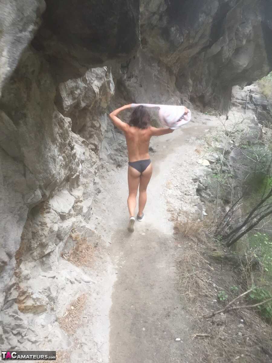 Malika’s Precarious Nude Debut on the Rocks