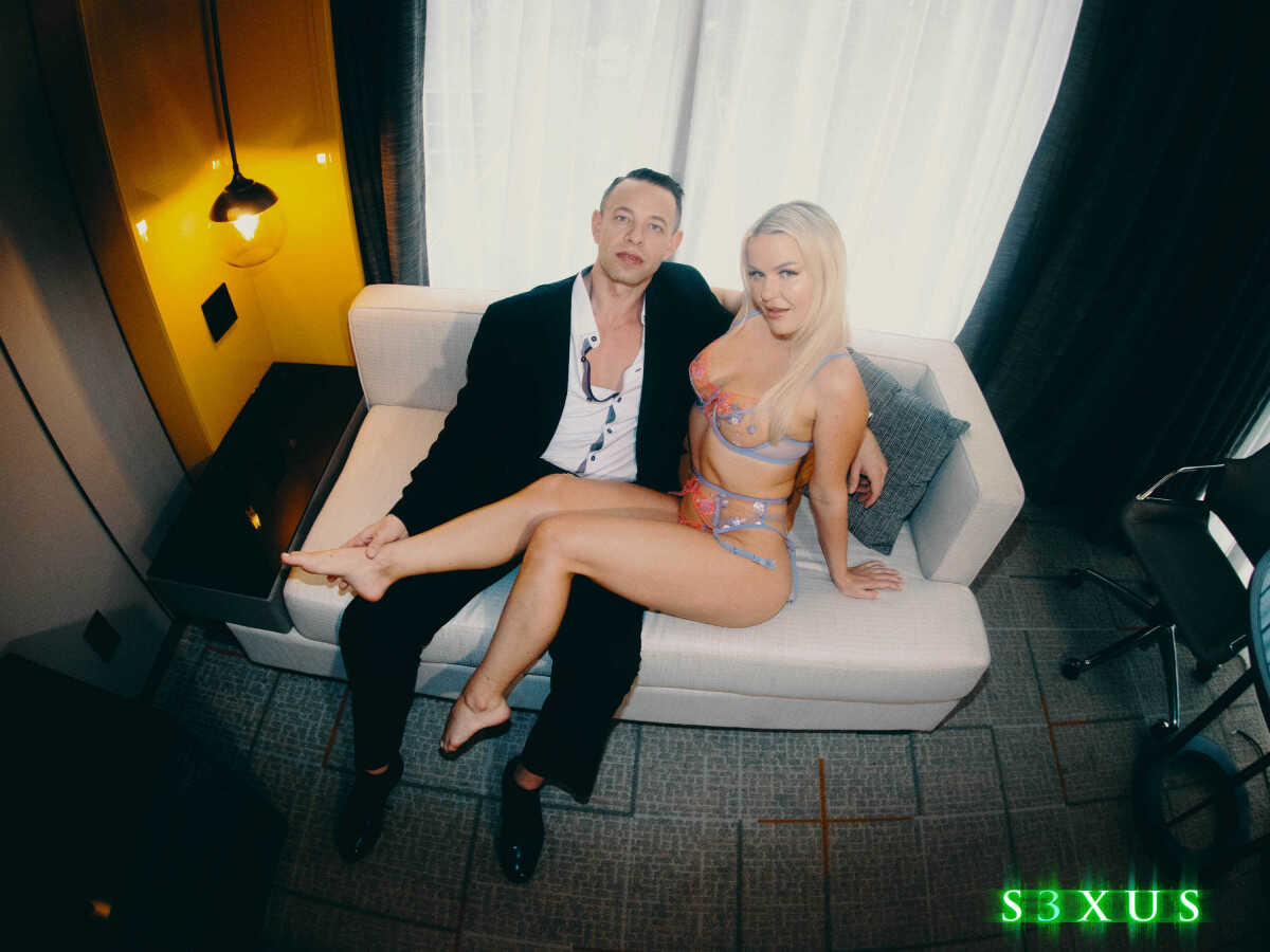 Blonde MILF Vic Marie loves 69 with her man friend while giving him oral sex before and after a hot fuck! - Vic Marie
