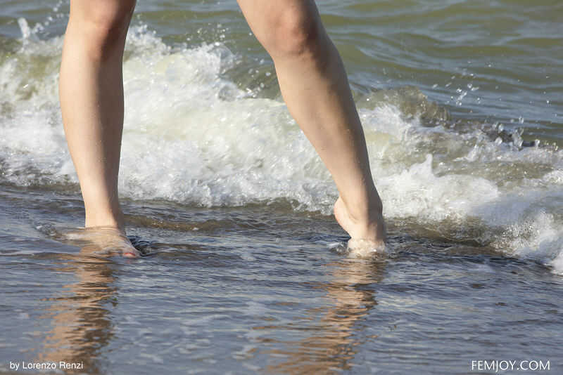 Summer Breeze: The Naughty Neighbor Gets Wet And Wild On The Sand