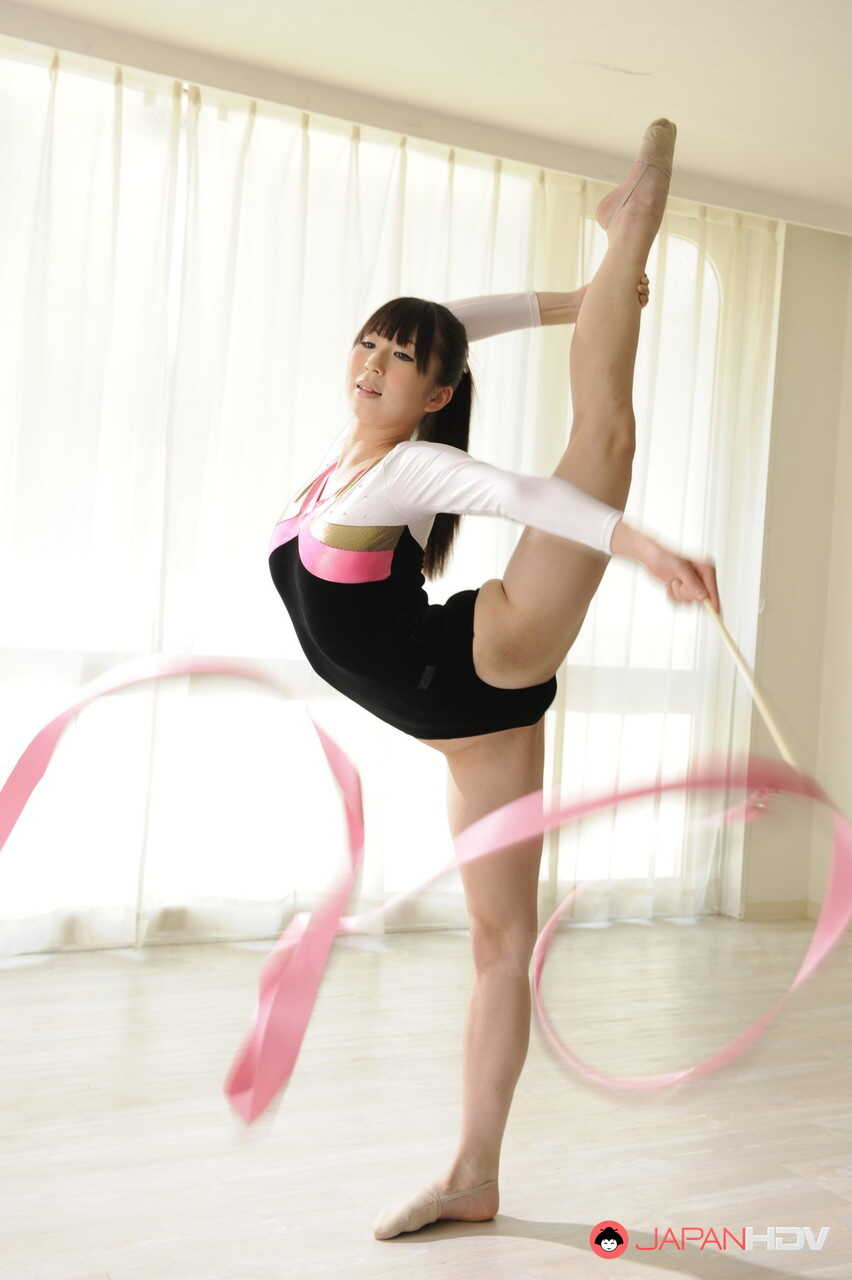 Flexing and Exposing: Haruna's Acrobatic Erotica - Haruna
