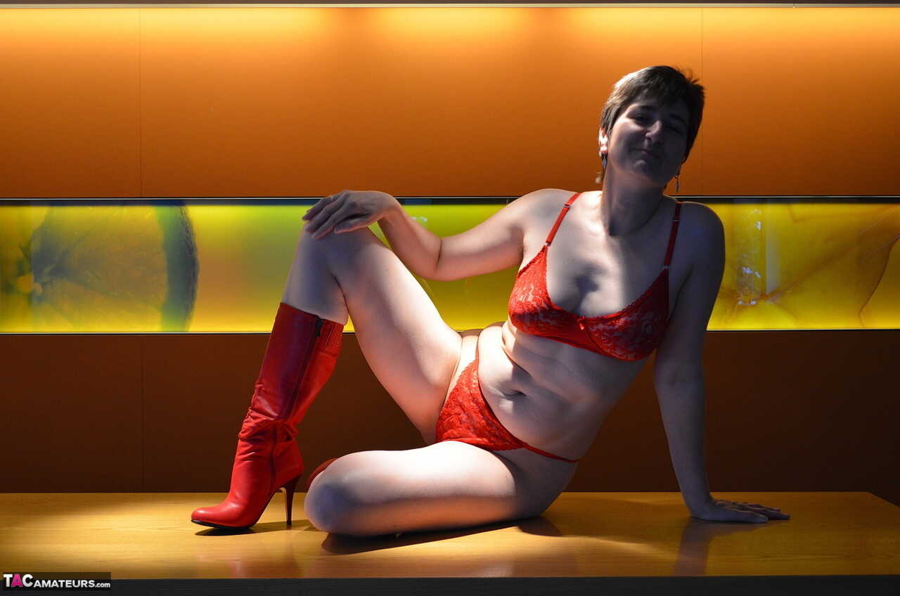 Red Hot Milf: Mature Lady with Saggy Tits and Chubby Thighs Gets Naked in Red Boots - 