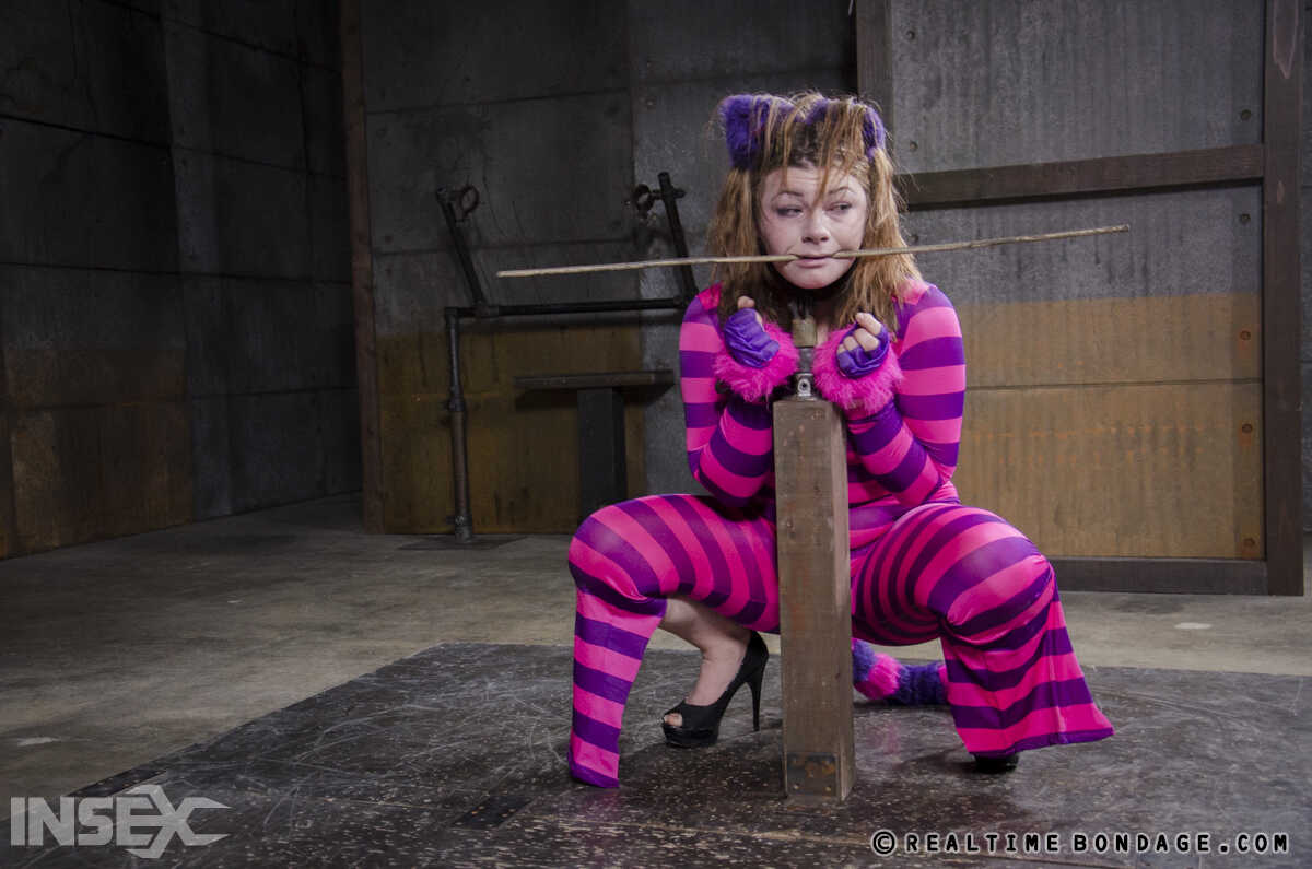 Harley Ace: Suspension of Pleasure (Cute girl Harley Acefinds herself suspended by ropes while in a dungeon, Lesbian Cospl...