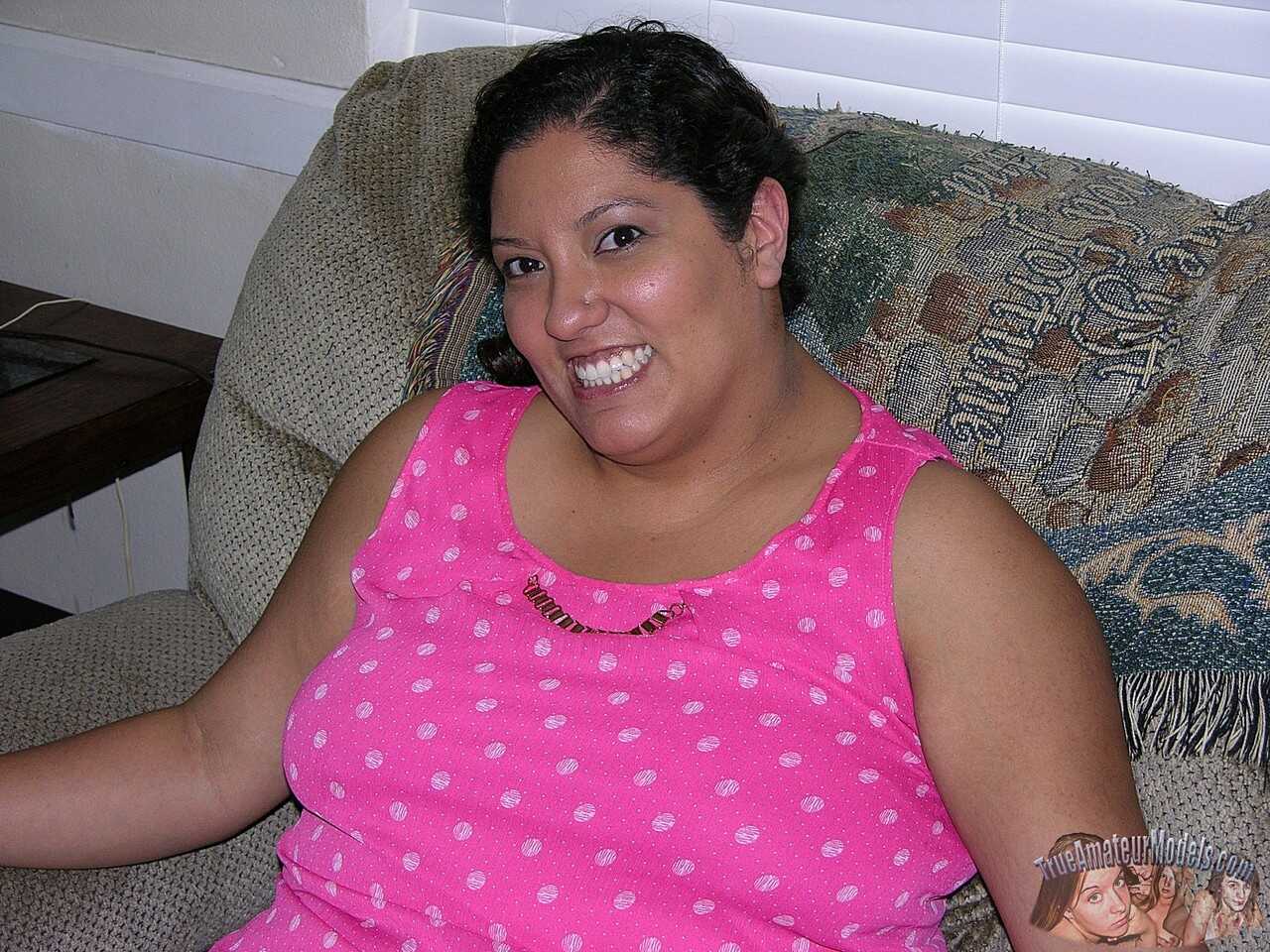 Big and Busty Latin Ass Showcase: A Mature Fatty Does an Amateur Striptease to Spread Her Saggy Tits and Huge Ass - 