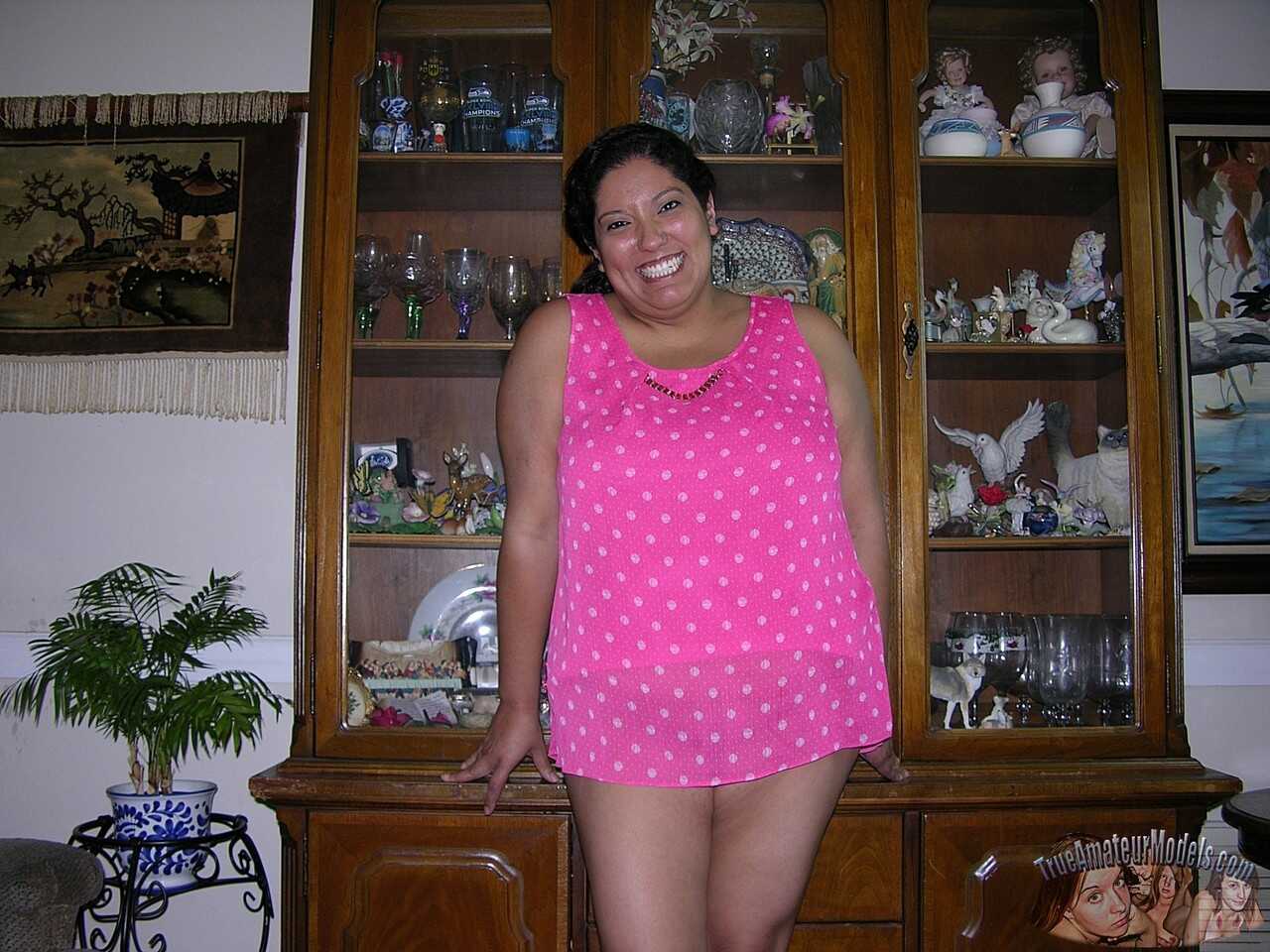 Big and Busty Latin Ass Showcase: A Mature Fatty Does an Amateur Striptease to Spread Her Saggy Tits and Huge Ass - 