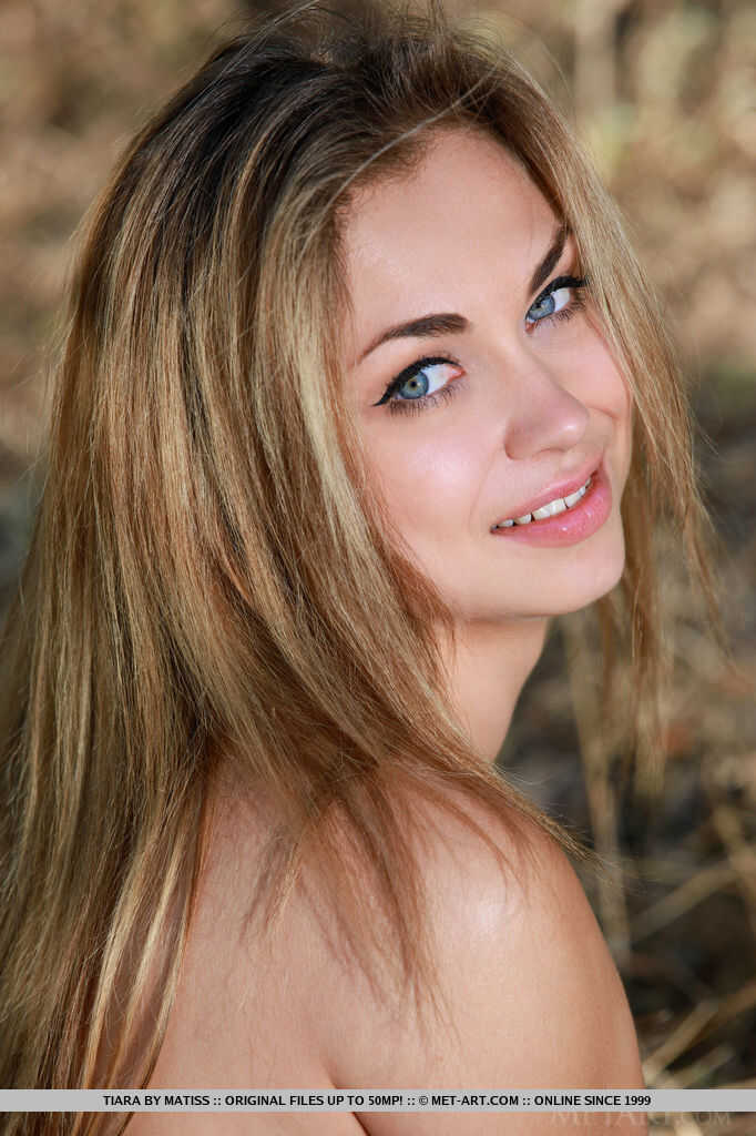 Tiara's Naughty Fir Trees Adventure Sexy Teen Posing Nude in the Woods - Tiara