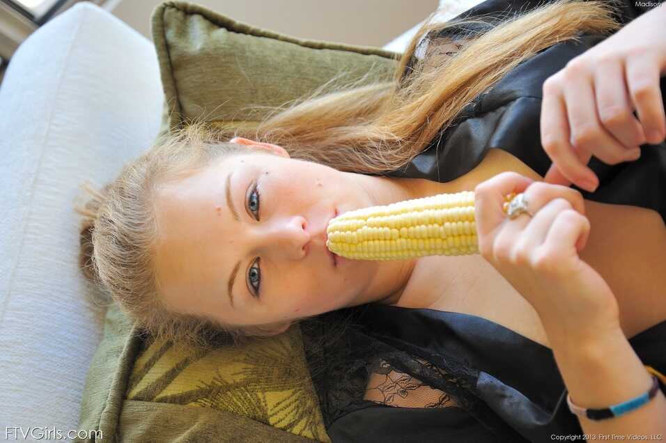 Blonde Slut Naked Outdoors Masturbates with Banana and Corn Cob Insertion - Madison Chandler