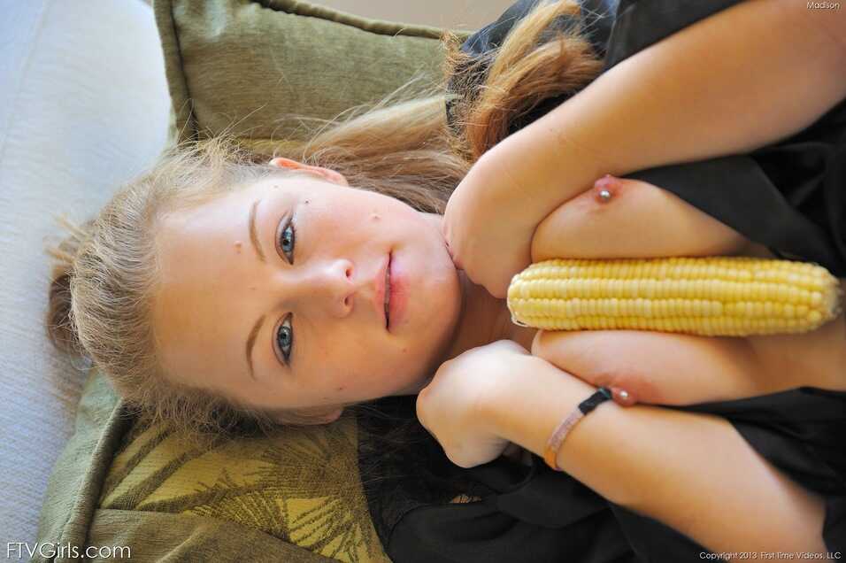 Blonde Slut Naked Outdoors Masturbates with Banana and Corn Cob Insertion - Madison Chandler