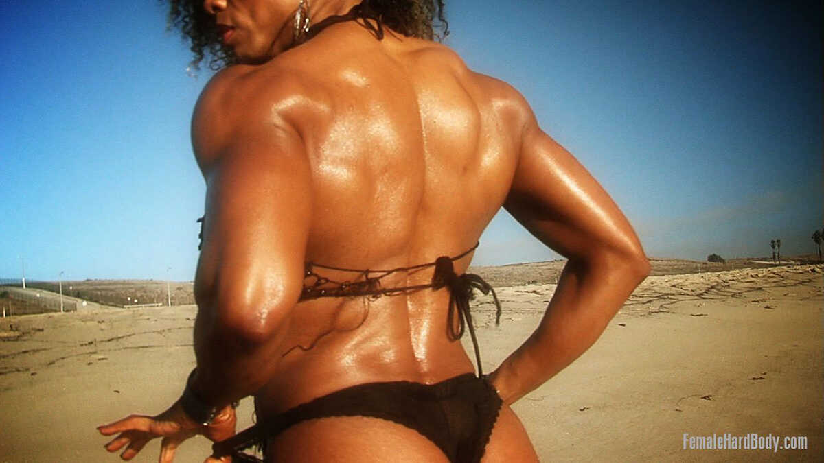Alexis Ellis's Transsexual Barebacking Adventures Exposed in these Hot Photos! - 