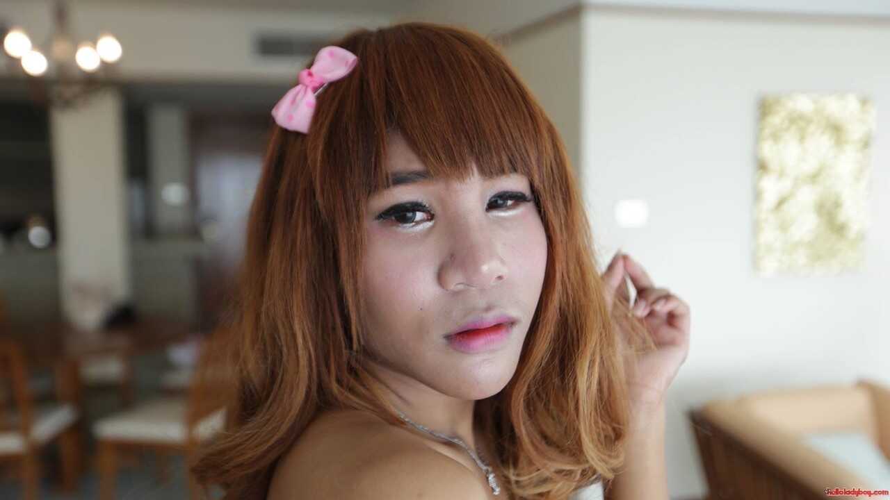 Blown Away by the Ladyboy of My Dreams Hello Waii