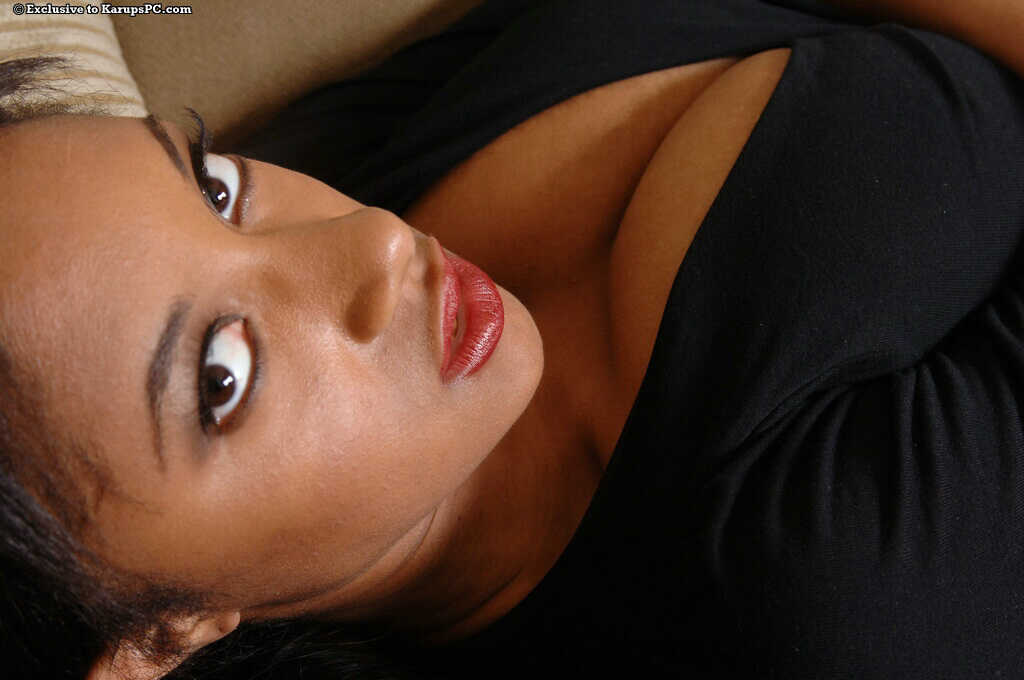 Ebony Goddess Tyra Moore: Undressing Her Huge Melons for Her Saucy Tease - Tyra Moore