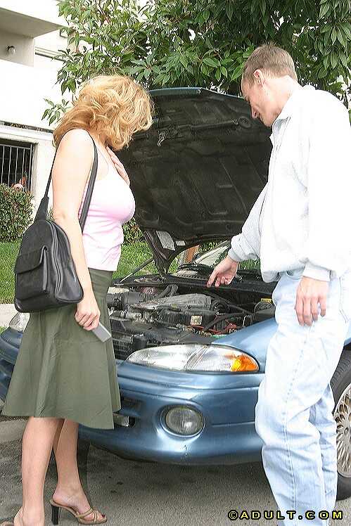 Cougar Seduction: Dave Pounder Gets a Sloppy Blowjob from Rebecca Bardoux in the Car - Dave Pounder, Rebecca Bardoux