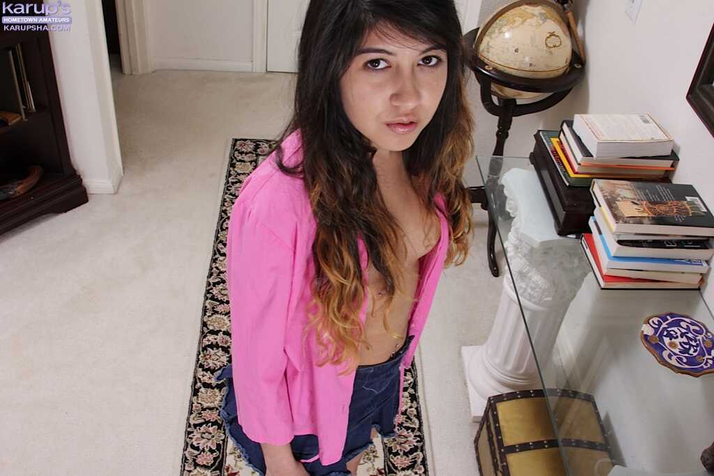 Sultry Brunette Babe Lucy James Shows Off Her Shaven Pussy and Amateur Ass for Your Pleasure - Lucy James
