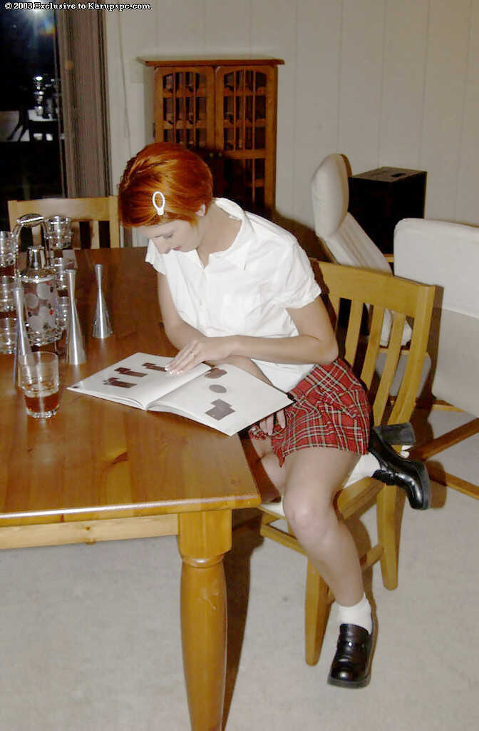 School Girl Lydia West Masturbates On Kitchen Table In Front Of Camera! - Lydia West