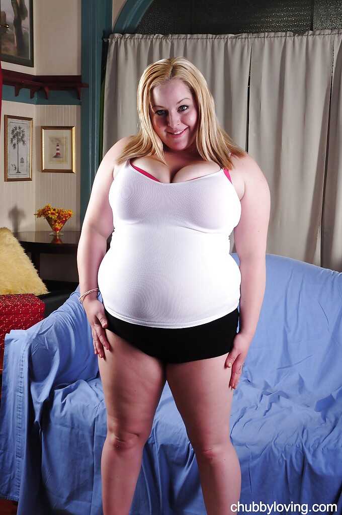 Star's Huge Tit Bounty: A Taste of Star's Milky Big Fat Boobs! - Star Staxx