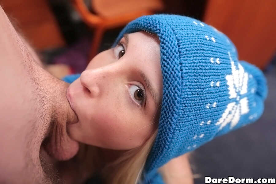 Deepthroating the Big Dick of a Piper Perri: The Ultimate Throat Fuck Experience