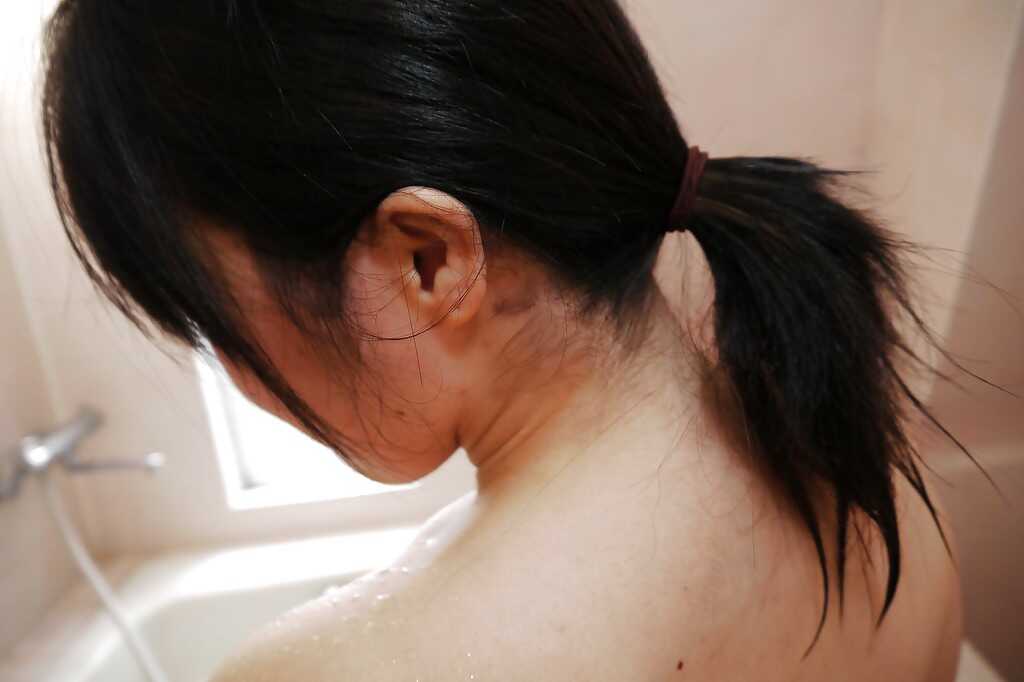 Natural Beauty Kuwako Ooyama's Soaking Wet Shower Cum Playtime - Kuwako Ooyama